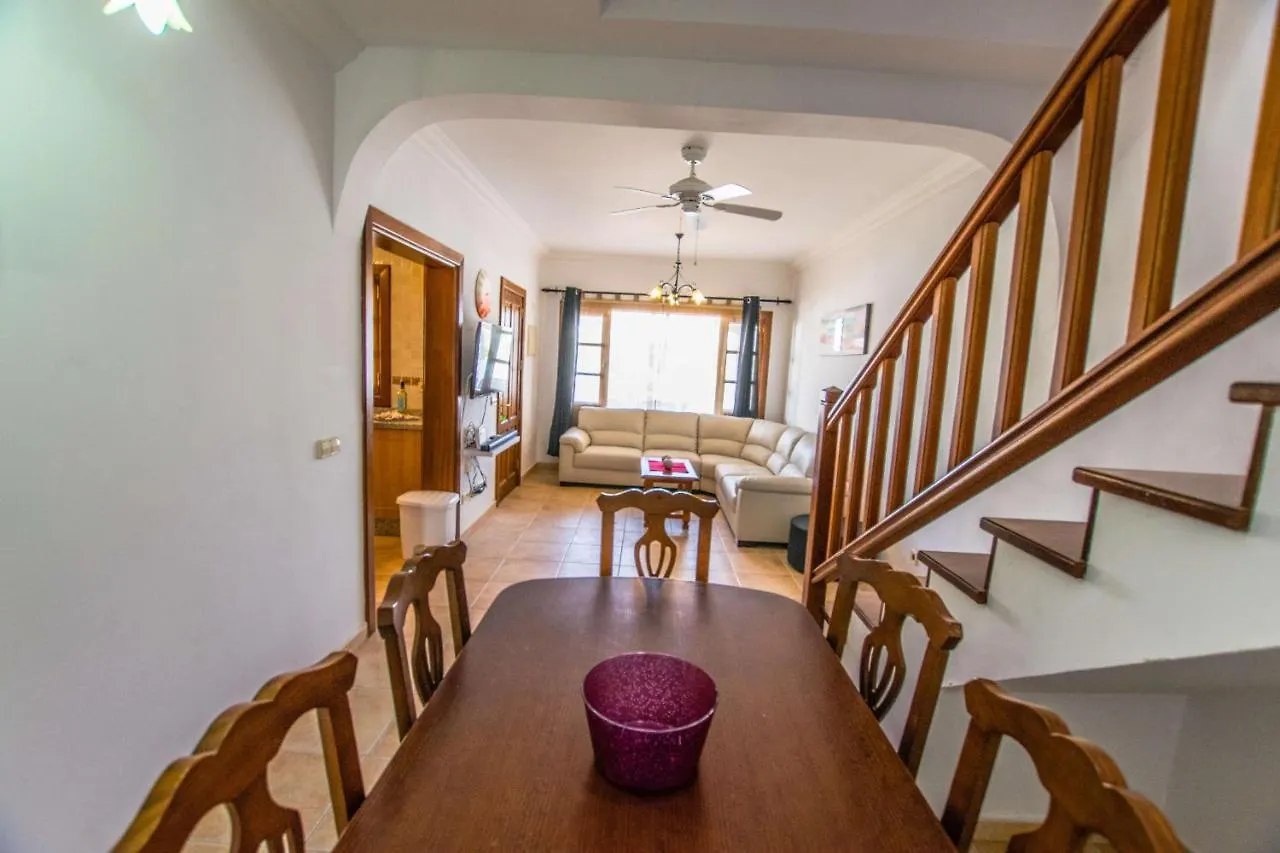 220 - Casa Hannah By Villas Now Ltd Playa Blanca