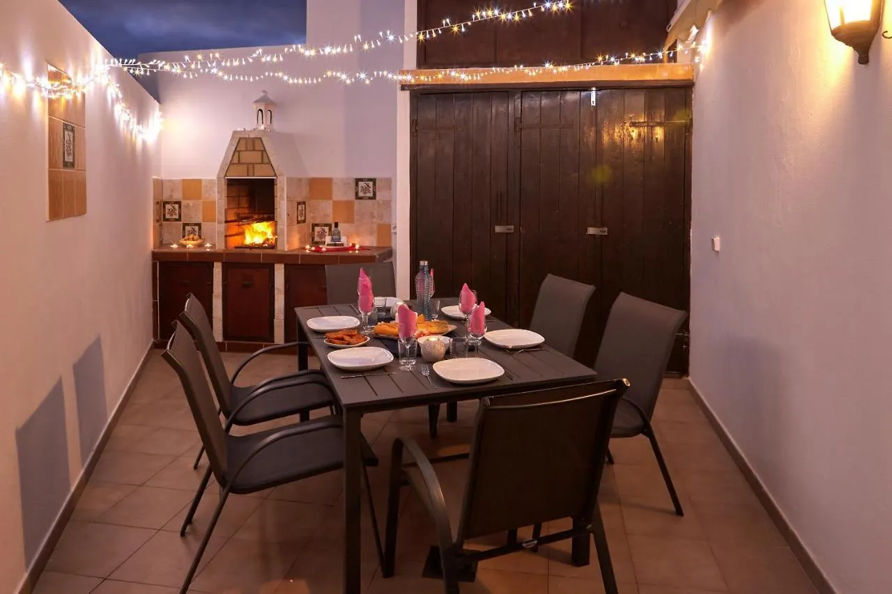 220 - Casa Hannah By Villas Now Ltd Playa Blanca