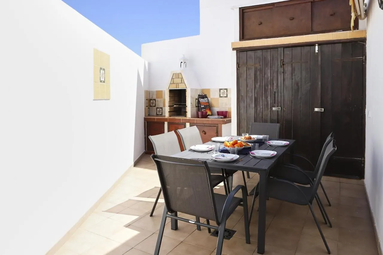 220 - Casa Hannah By Villas Now Ltd Playa Blanca