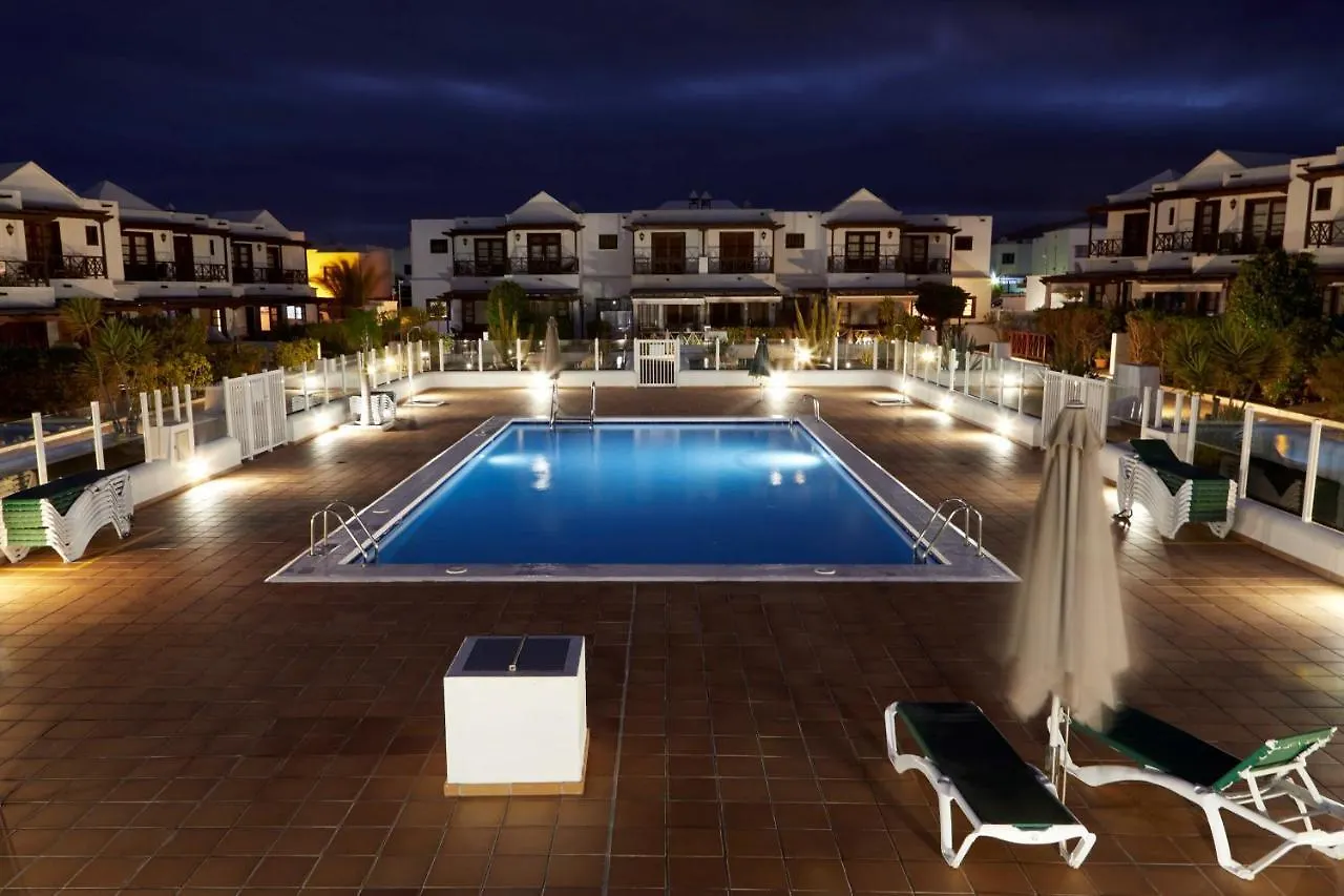 220 - Casa Hannah By Villas Now Ltd Playa Blanca  Spain